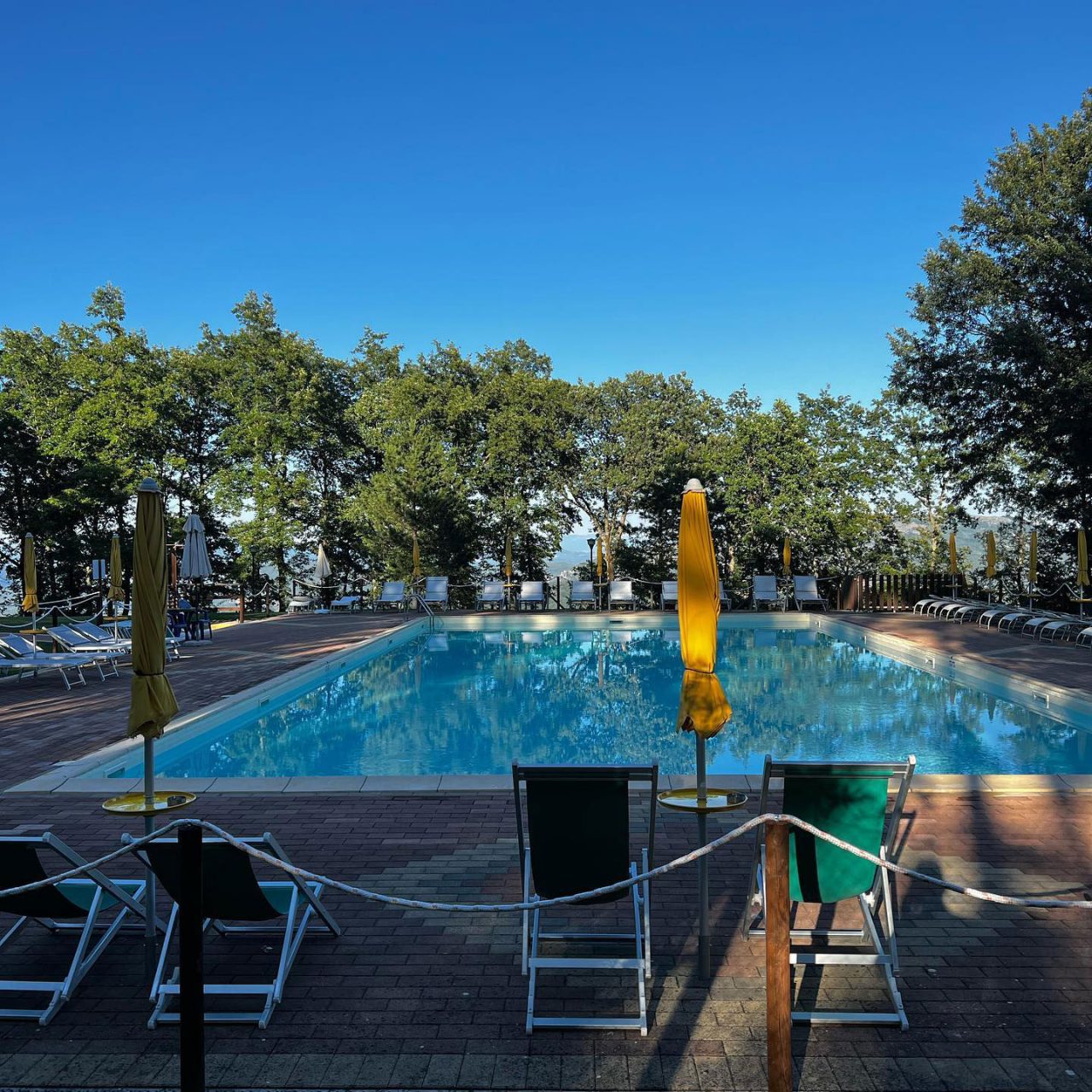 lapineta_pool-chill-1